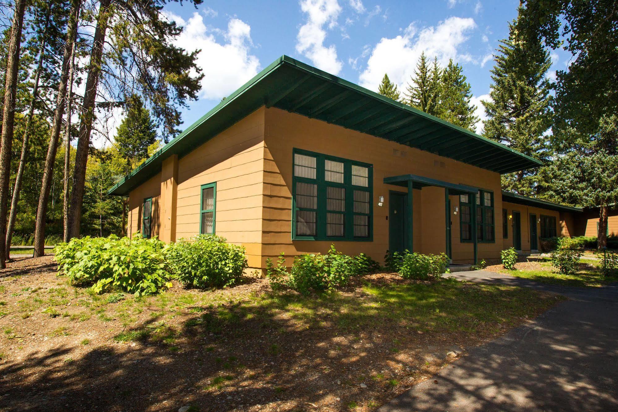 Lodge Jackson Lake